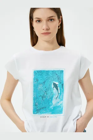 Koton Women Graphic Printed Round Neck T-shirt
