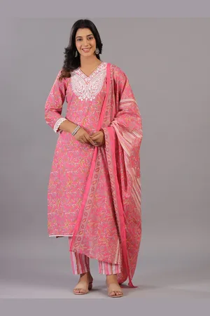 Amchoor Floral Printed Regular Thread Work Straight Kurta With Trousers & With Dupatta