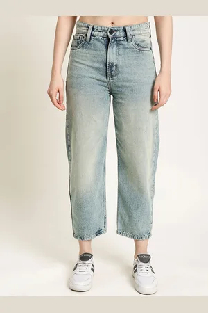 Bene Kleed Women Classic Relaxed Fit High-Rise Light Fade Jeans