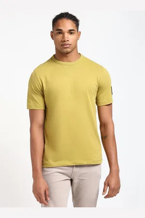Calvin Klein Men Solid Round Neck Cotton T-shirt