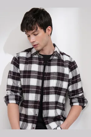 Highlander Men Spread Collar Buffalo Checked Cotton Casual Shirt