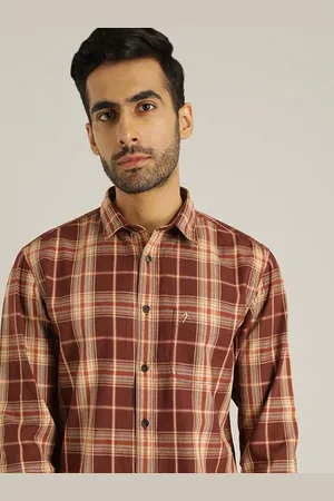 Indian Terrain Men Chiseled Skinny Fit Tartan Checks Opaque Checked Casual Shirt