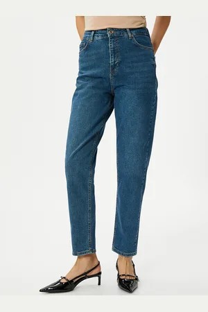 Koton Women Mid-Rise Clean Look Light Fade Stretchable Jeans