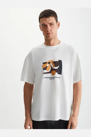 Grimelange Men Graphic Printed Round Neck T-shirt