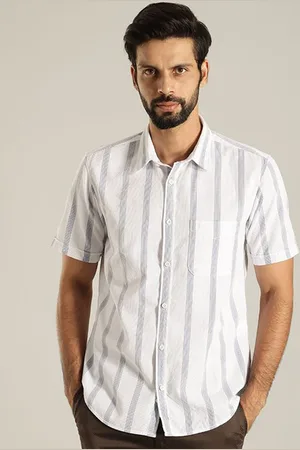 Indian Terrain Men Slim Fit Opaque Striped Casual Shirt
