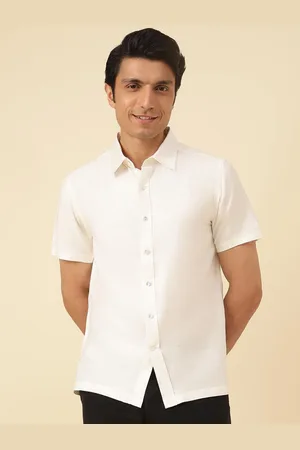 Fabindia Men Straight Solid Spread Collar Casual Shirt