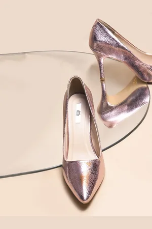 THE WHITE POLE Stiletto Heel Pumps