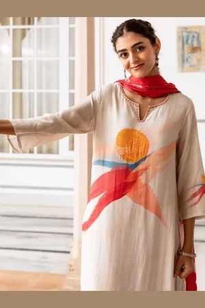 Ishin Floral Printed Notch Neck Beads And Stones Straight Kurta With Palazzos And Dupatta