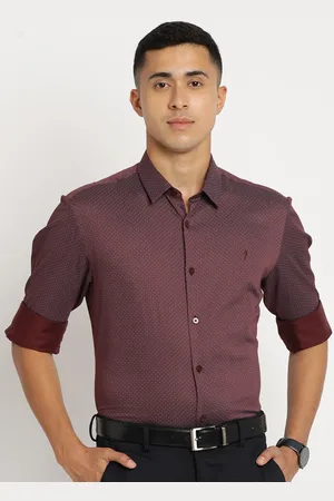 Indian Terrain Men Chiseled Slim Fit Printed Pure Cotton Formal Shirt