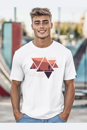 Bewakoof Men White & Coral Printed T-shirt
