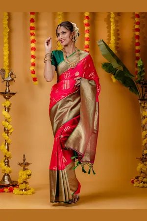 Mimosa Ethnic Motifs Woven Design Zari Art Silk Kanjeevaram Saree