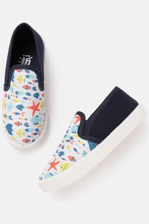 YK Boys Conversational Printed Slip-On Sneakers