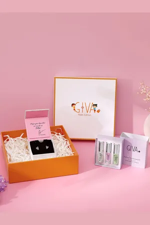 GIVA 925 Sterling Silver Studs Earrings