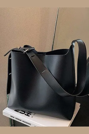 Styli Black Bucket Shoulder Bag
