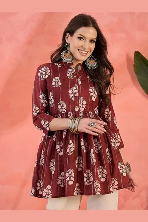 Sangria Printed Pure Cotton Tops