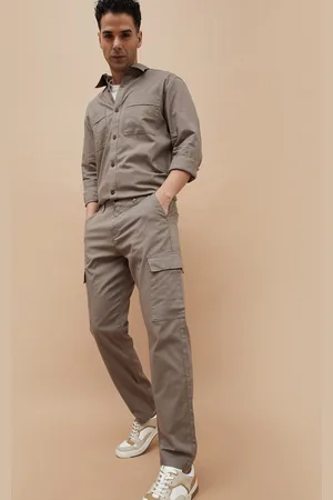 Lifestyle Men Straight Fit Cargos Trousers