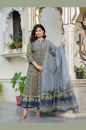 Kalini Women Yoke Design Regular Thread Work Pure Cotton Kurta with Trousers & With Dupatta