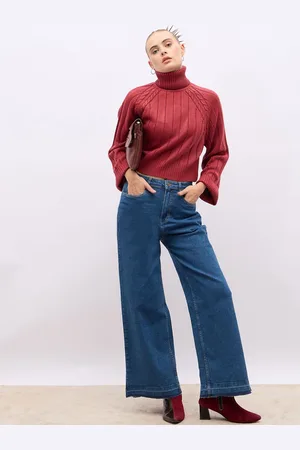 Styli Women Flared High-Rise Stretchable Jeans