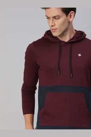WROGN Men Burgundy Navy Blue Colourblocked Slim Fit Hood Pure Cotton T-shirt