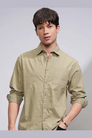 Highlander Men Relaxed Fit Spread Collar Textured Cotton Casual Shirt