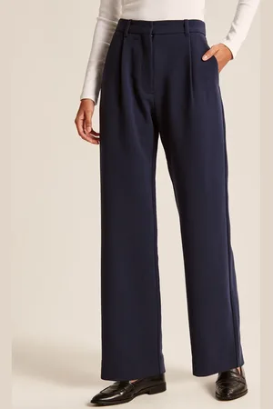 Chemistry Women Classic Skinny Fit High-Rise Pleated Trousers