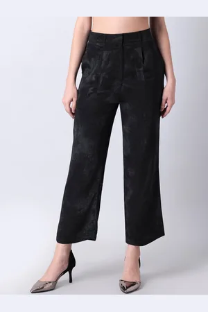 FabAlley Women Regular Fit Cropped Black Pleated Trousers