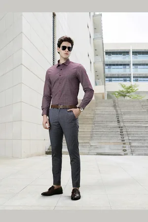 Invictus Men Checked Slim Fit Smart Casual Trousers