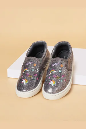 Pantaloons Girls Printed Comfort Insole Contrast Sole Slip-On Sneakers