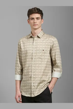 Louis Philippe Men Geometric Printed Opaque Cotton Casual Shirt