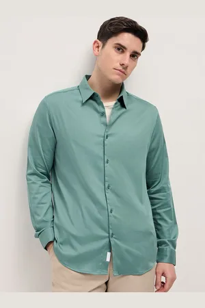 The Bear House Men Slim Fit Opaque Casual Shirt