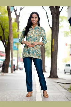 Moda Rapido Floral Printed Mandarin Collar Neck Tunic With Trousers Co-Ords