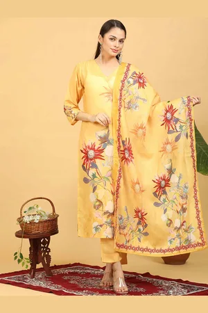 Goldstroms Women Floral Printed Regular Linen Kurta with Trousers & With Dupatta