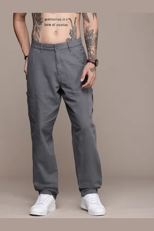 Roadster The Life Co. Men Relaxed Fit Pure Cotton Cargos Trousers