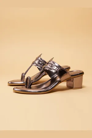 ERIDANI Embellished Ethnic Block Sandals