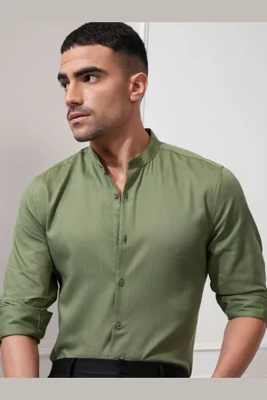 LocoMotive Luxe Men Dobby Textured Solid Mandarine Collar Occasion Regular Fit Shirt