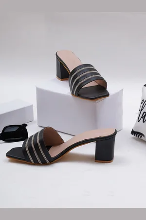 Misto Women Black Striped Block Sandals