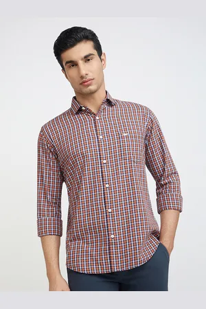 Park Avenue Men Brown & Navy Blue Slim Fit Tartan Checked Pure Cotton Casual Shirt