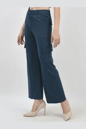 Chemistry Women Relaxed Straight Leg Flared High-Rise Cargos Trousers