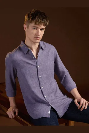 The Bear House Men Slim Fit Opaque Casual Shirt