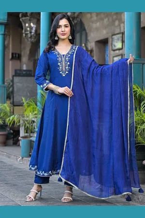 ZARI Women Floral Embroidered Regular Thread Work Kurta with Trousers & With Dupatta