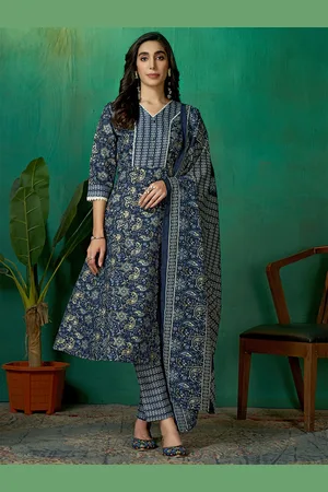 DIVASTRI Women Floral Printed Regular Gotta Patti Pure Cotton Kurta with Trousers & With Dupatta
