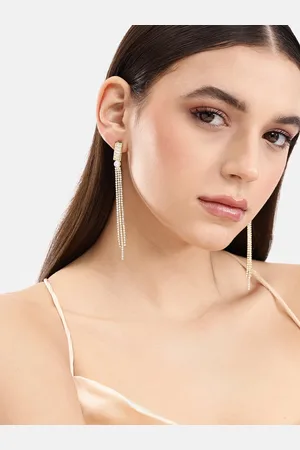 DressBerry Contemporary Drop Earrings