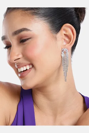 DressBerry Contemporary Drop Earrings