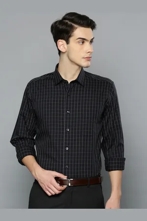 Louis Philippe Men Black Slim Fit Checked Formal Shirt