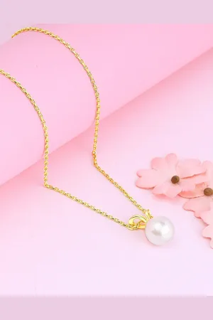 GIVA 925 Sterling Silver Gold-Plated Pearl Pendant With Link Chain