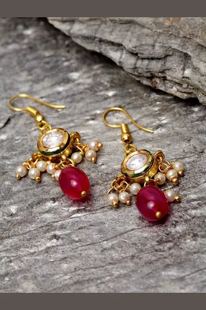 DUGRISTYLE Gold-Plated Kundan-Studded Contemporary Drop Earrings