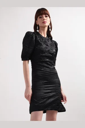 CENTRESTAGE Women Black Self Design Round Neck Sheath Dress