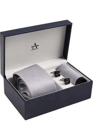 Arrow Men Checked Tie Pocket Square & Cufflinks