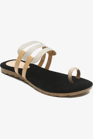 Misto Women Black One Toe Flats