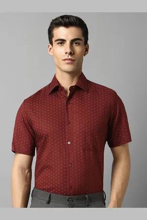 Louis Philippe Classic Fit Print Half Sleeves Formal Shirt